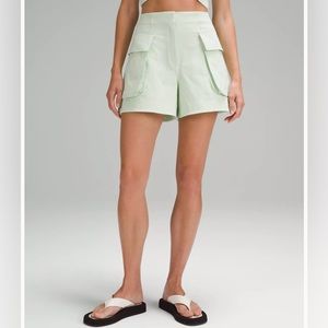 Lululemon Relaxed Fit Cargo Short size 2